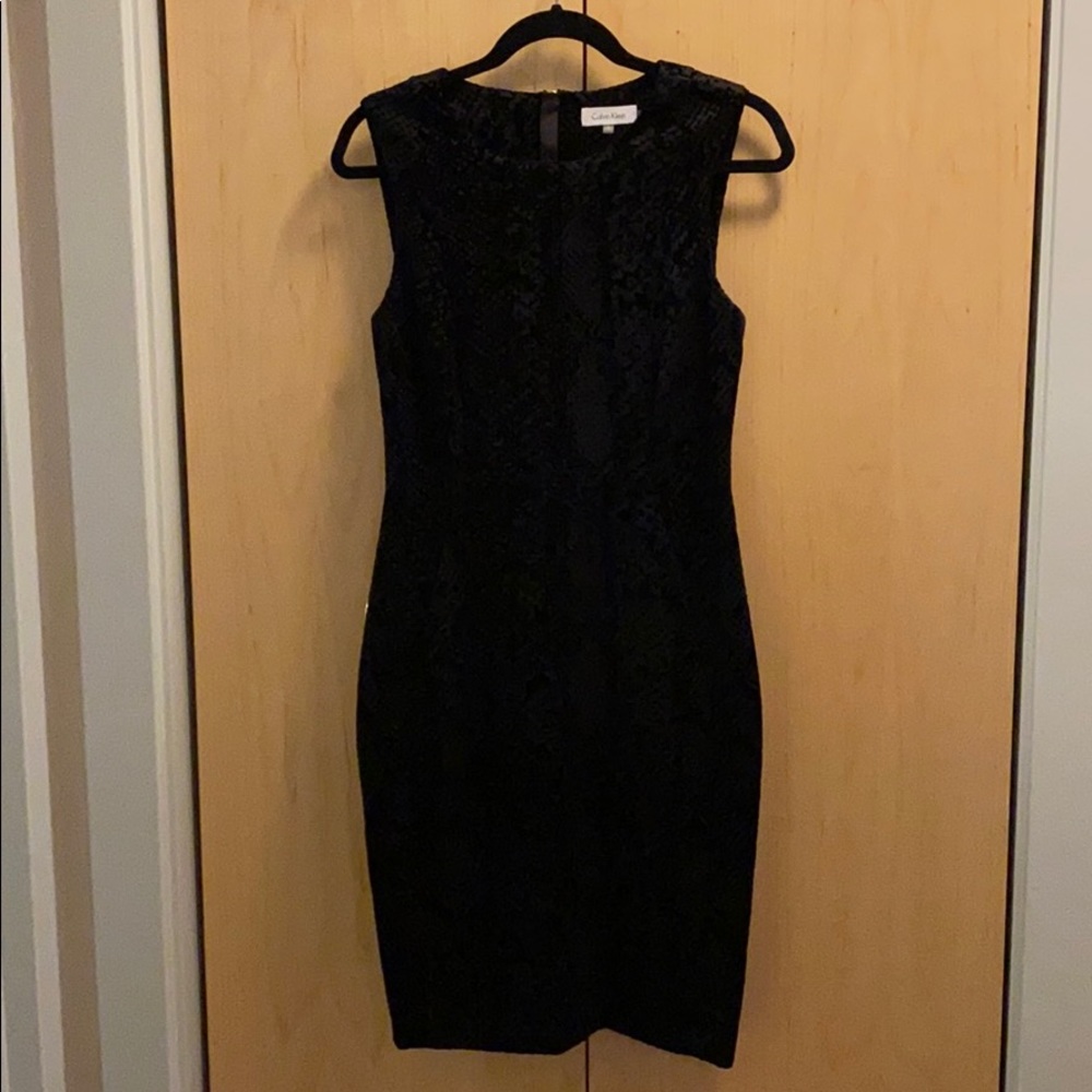 Calvin Klein LBD 💄